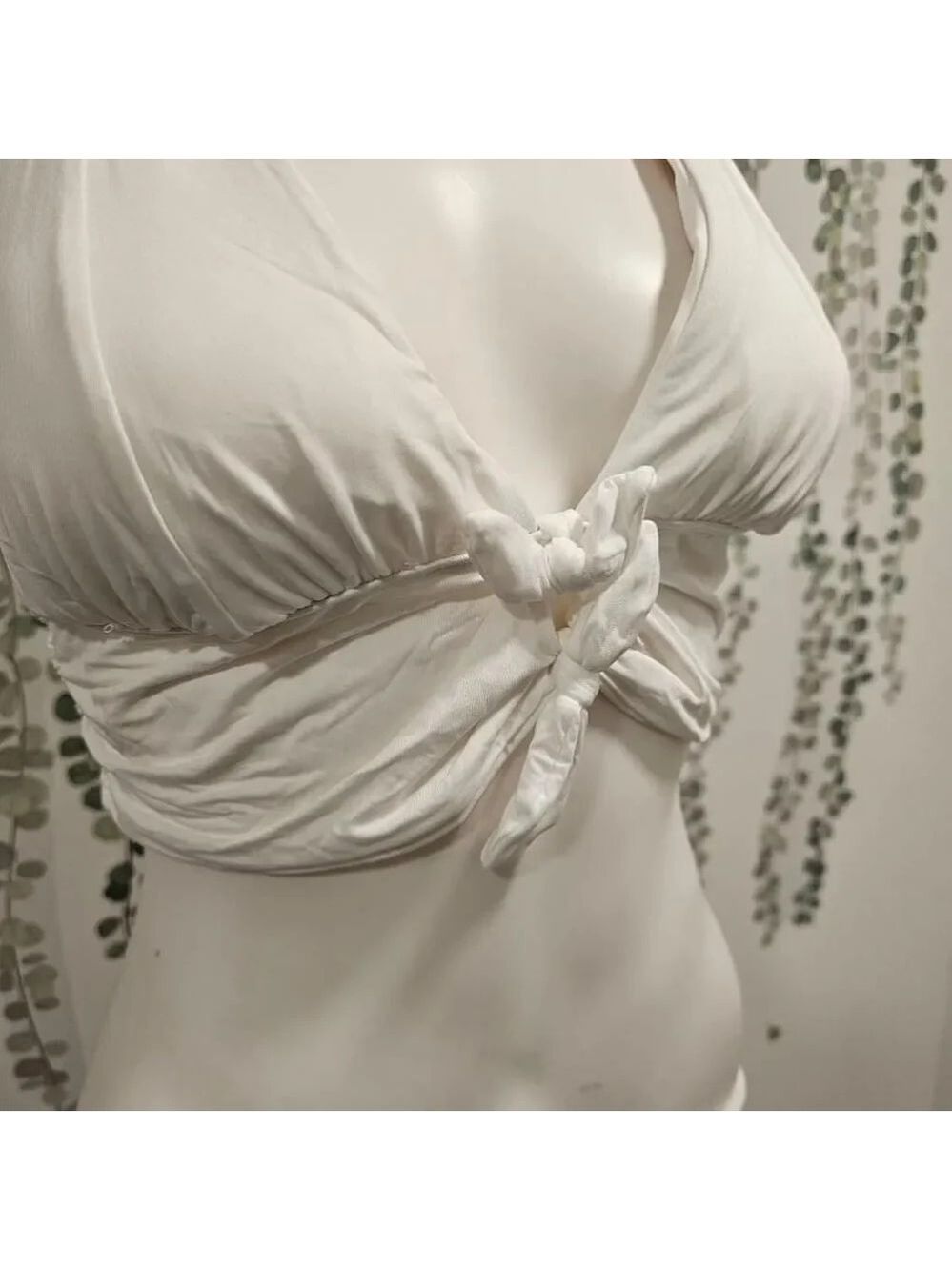 NWOT Carmen Marc Valvo White Swimsuit Top Size L - Picture 4 of 8
